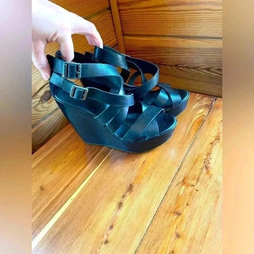 Kork-ease Hailey Leather Platform strappy wedge sandal size 8 comfortabl…​